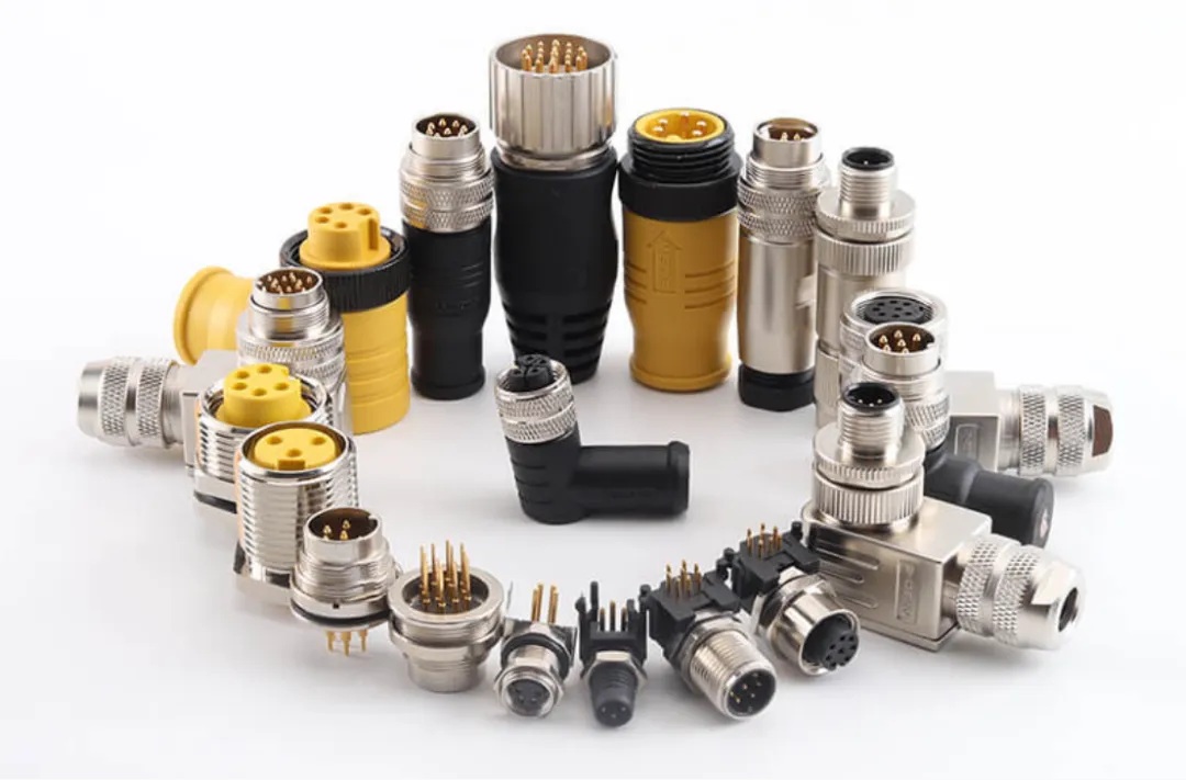 Industrial Connectors.jpg Industrial Connectors.jpg