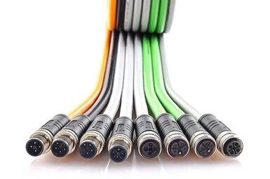 Abrasion and fatigue resistance of specialty drag chain cables